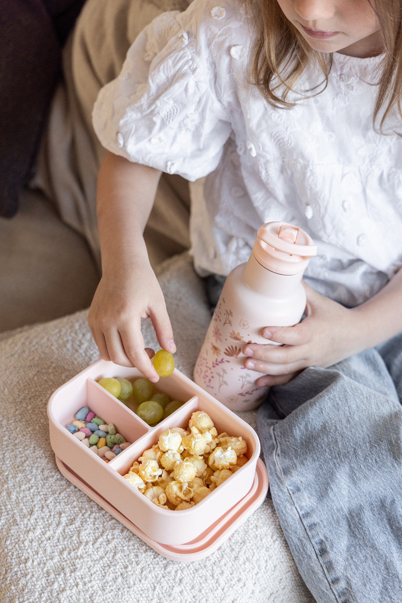 Boîte à goûter en silicone fleuri